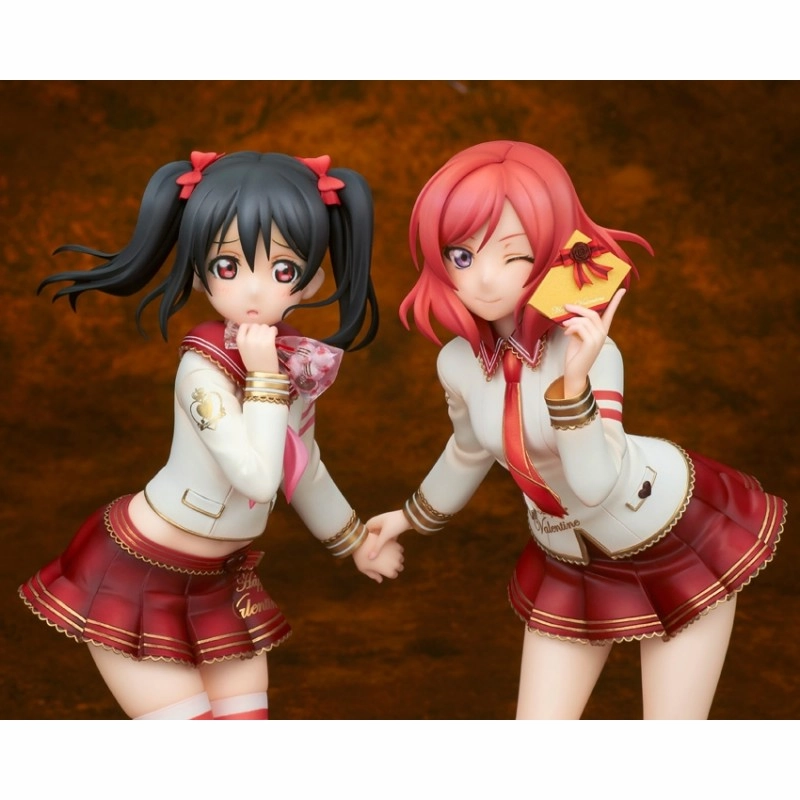 Alter 1/7 Love Live! School Idol Festival: Nico Yazawa & Maki Nishikino Valentine Ver Scale Statue Figure