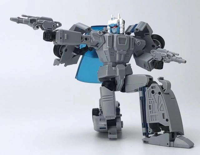 Fans Hobby - Master Builder MB-13 Ace Hitter (Reissue)