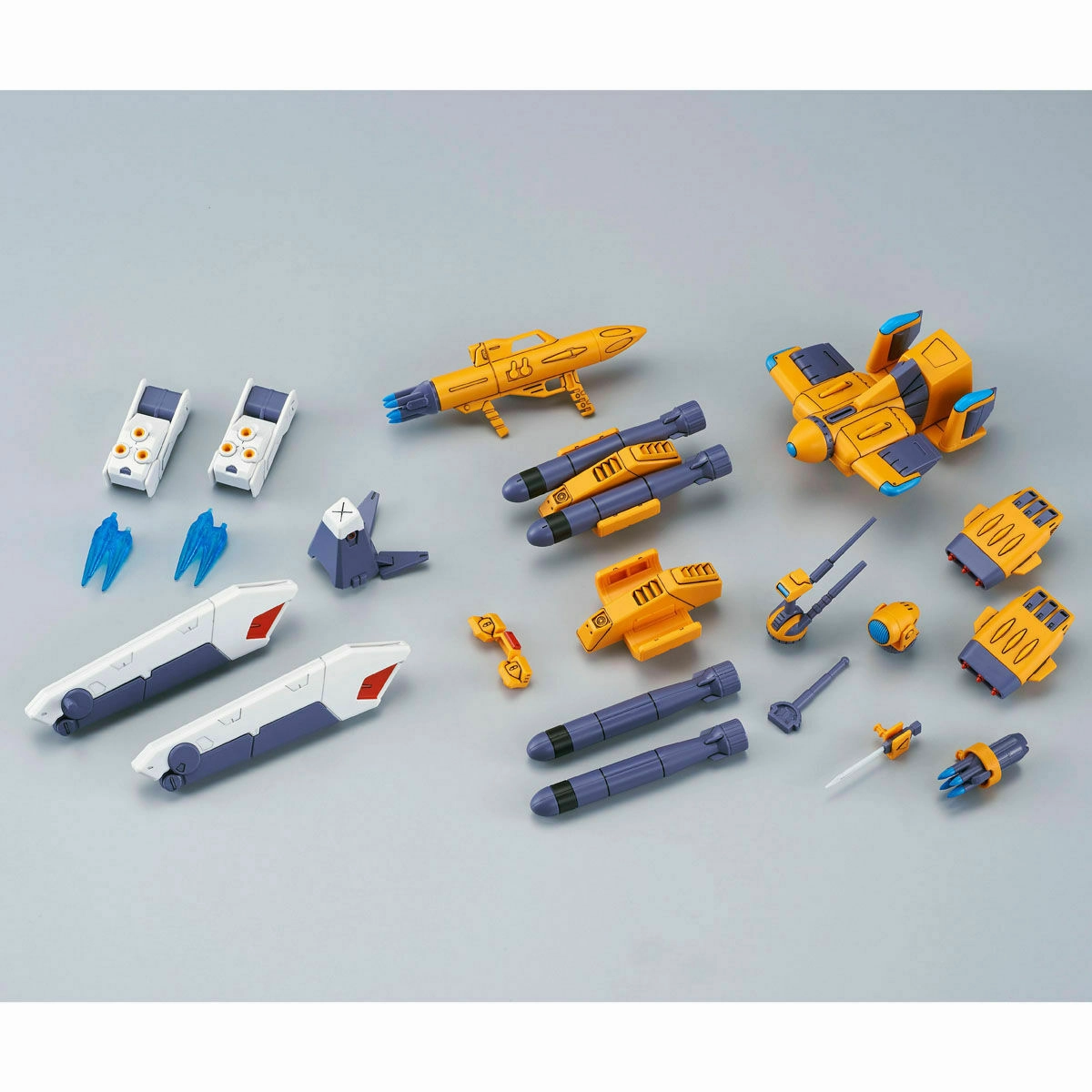 Gundam 1/100 MG F90 Mission Pack F & M Type for F90 Gundam Model Kit Exclusive