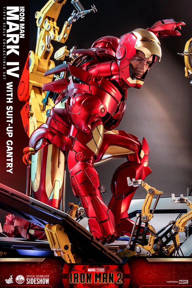 Hot Toys Quarter Scale Series Diecast -  Iron Man Mark IV With Suit-Up Gantry (Deluxe)