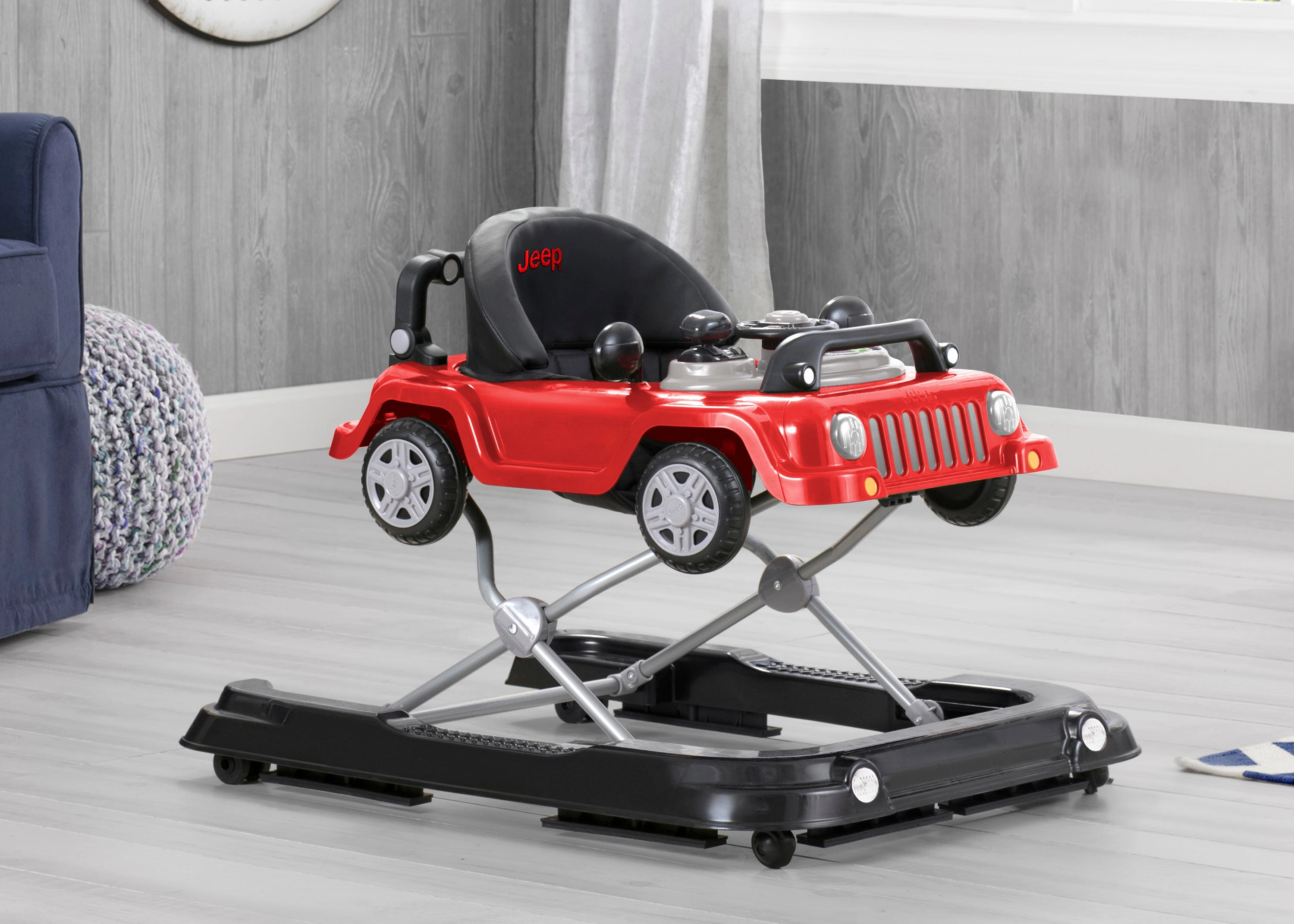 Jeep Classic Wrangler 3-in-1 Grow With Me Walker
