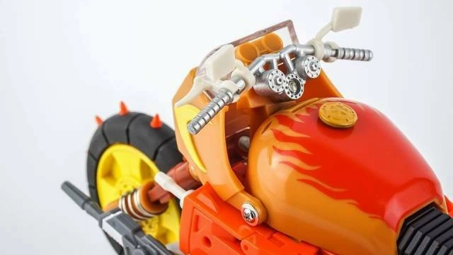 KFC E.A.V.I. Metal Phase Six: Crash Hog