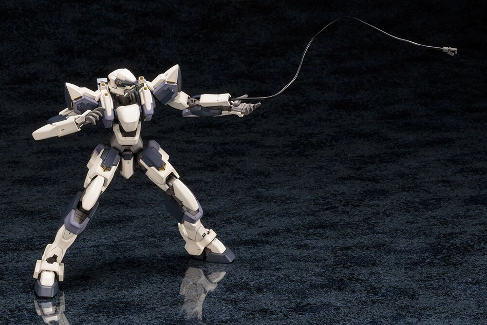 Kotobukiya 1/60 Full Metal Panic! ARX-7 Arbalest Model Kit