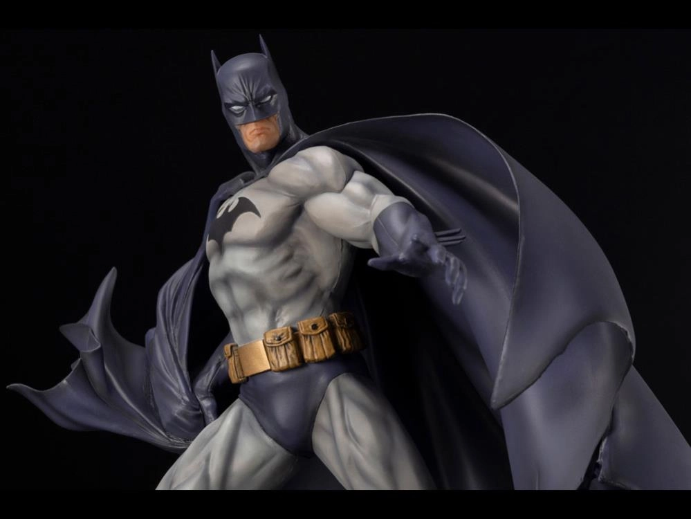 Kotobukiya 1/6 DC Batman: Hush Batman ArtFx  Statue
