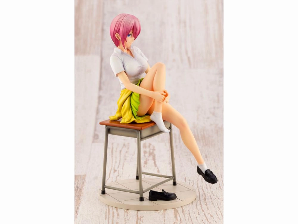Kotobukiya 1/8 The Quintessential Quintuplets Ichika Nakano Scale Statue Figure PP890