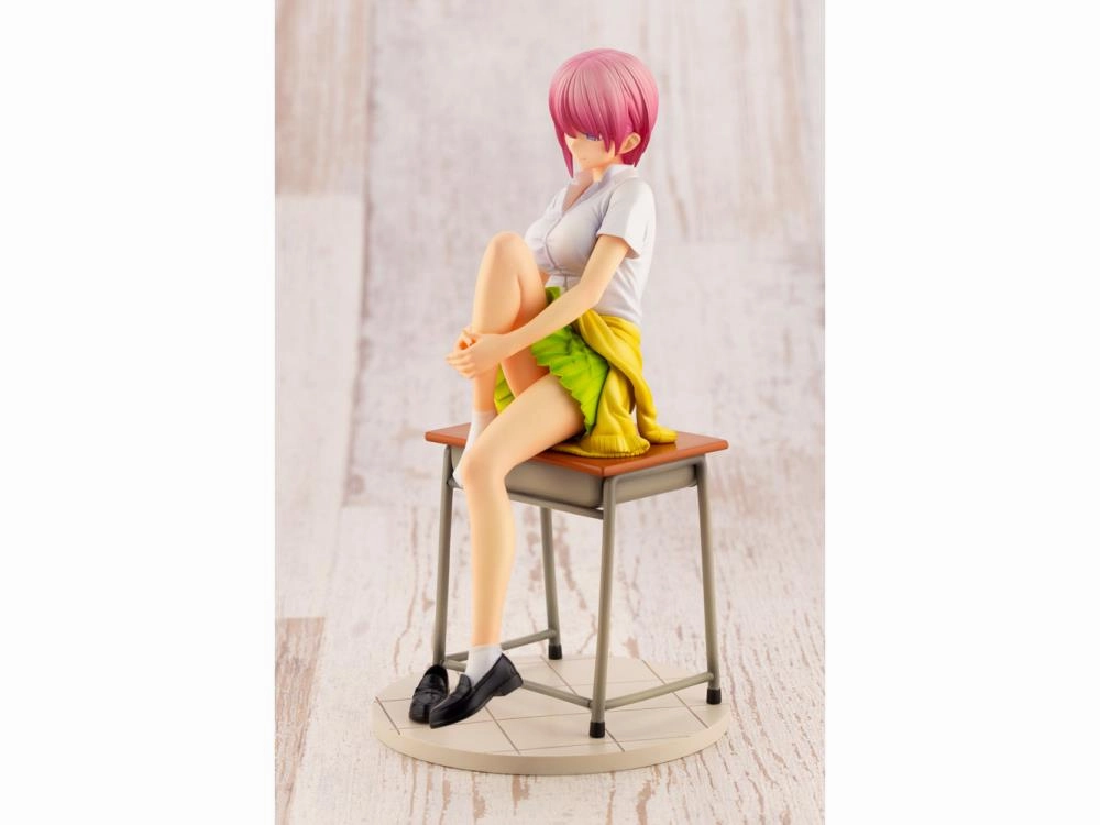 Kotobukiya 1/8 The Quintessential Quintuplets Ichika Nakano Scale Statue Figure PP890