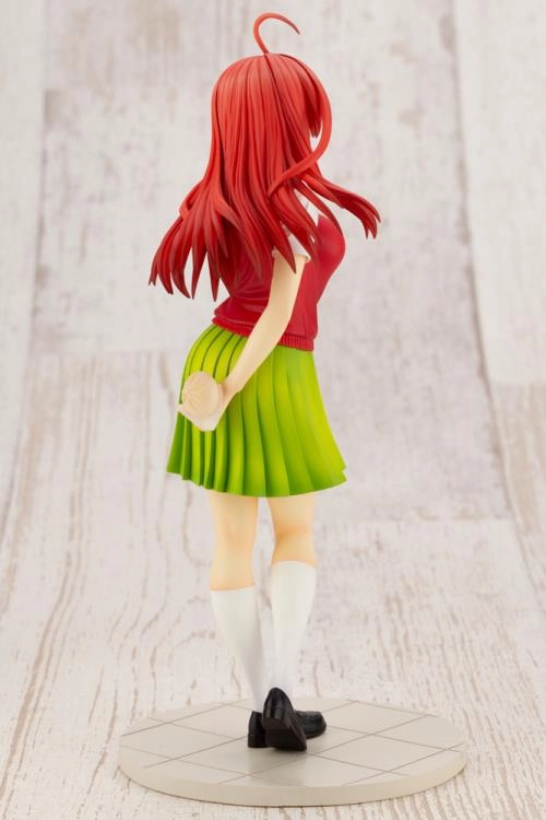 Kotobukiya 1/8 The Quintessential Quintuplets Itsuki Nakano Scale Statue Figure PP892