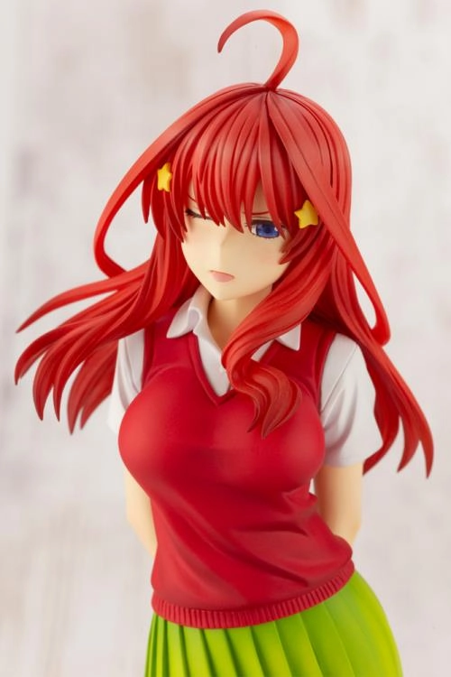Kotobukiya 1/8 The Quintessential Quintuplets Itsuki Nakano Scale Statue Figure PP892