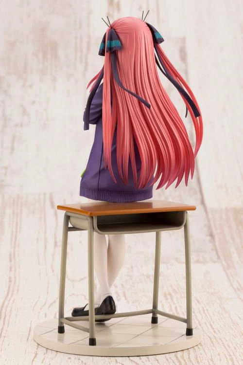 Kotobukiya 1/8 The Quintessential Quintuplets Nino Nakano Scale Statue Figure PP891