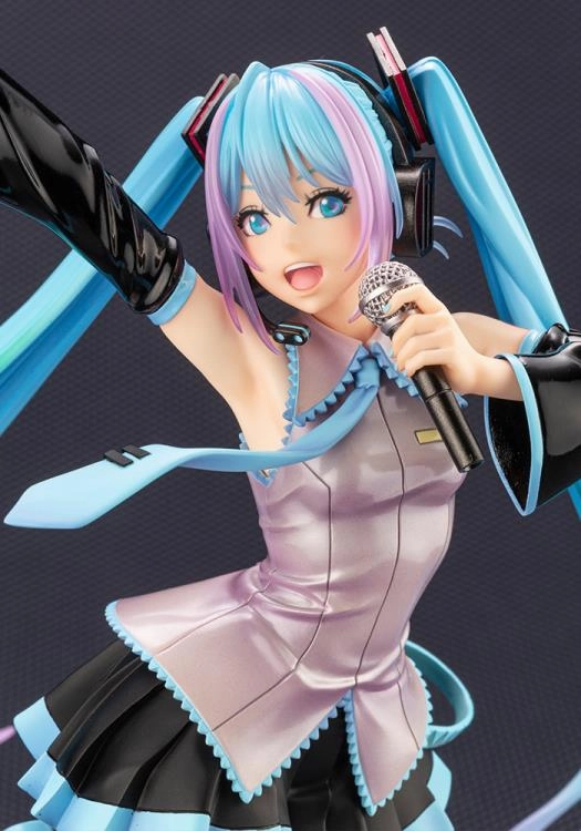 Kotobukiya Bishoujo Vocaloid Hatsune Miku (Feat. My Little Pony) Statue Figure