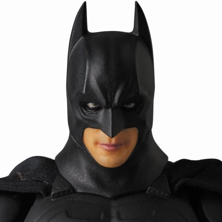 Mafex No. 049 Batman Begins Batman Action Figure Medicom