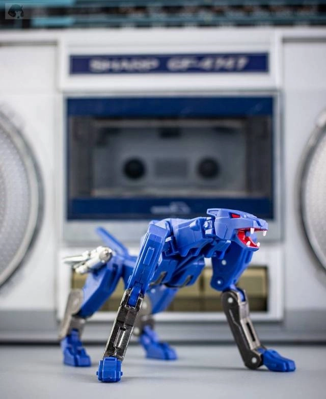 Mastermind Creations Ocular Max - RMX-02 Catcall & RMX-05 Uproar (Premium Edition) - Convention Exclusive