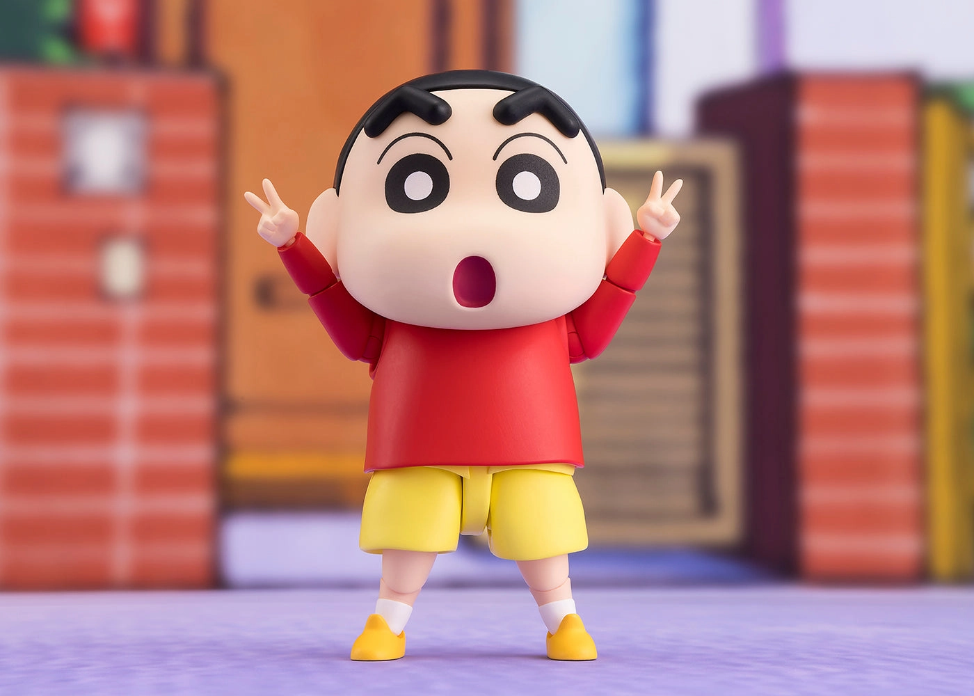 S.H. Figuarts Crayon Shin-chan Shinnosuke Nohara Action Figure