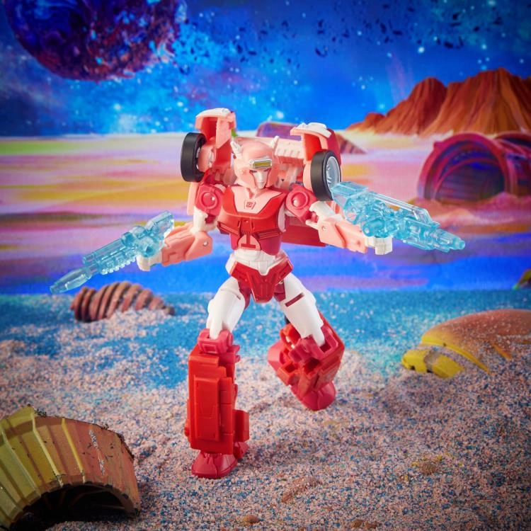 Transformers: Legacy Generations Deluxe Elita-1