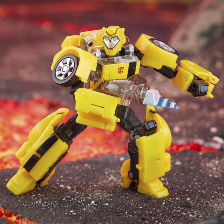 Transformers Legacy United - Deluxe Animated Universe Bumblebee
