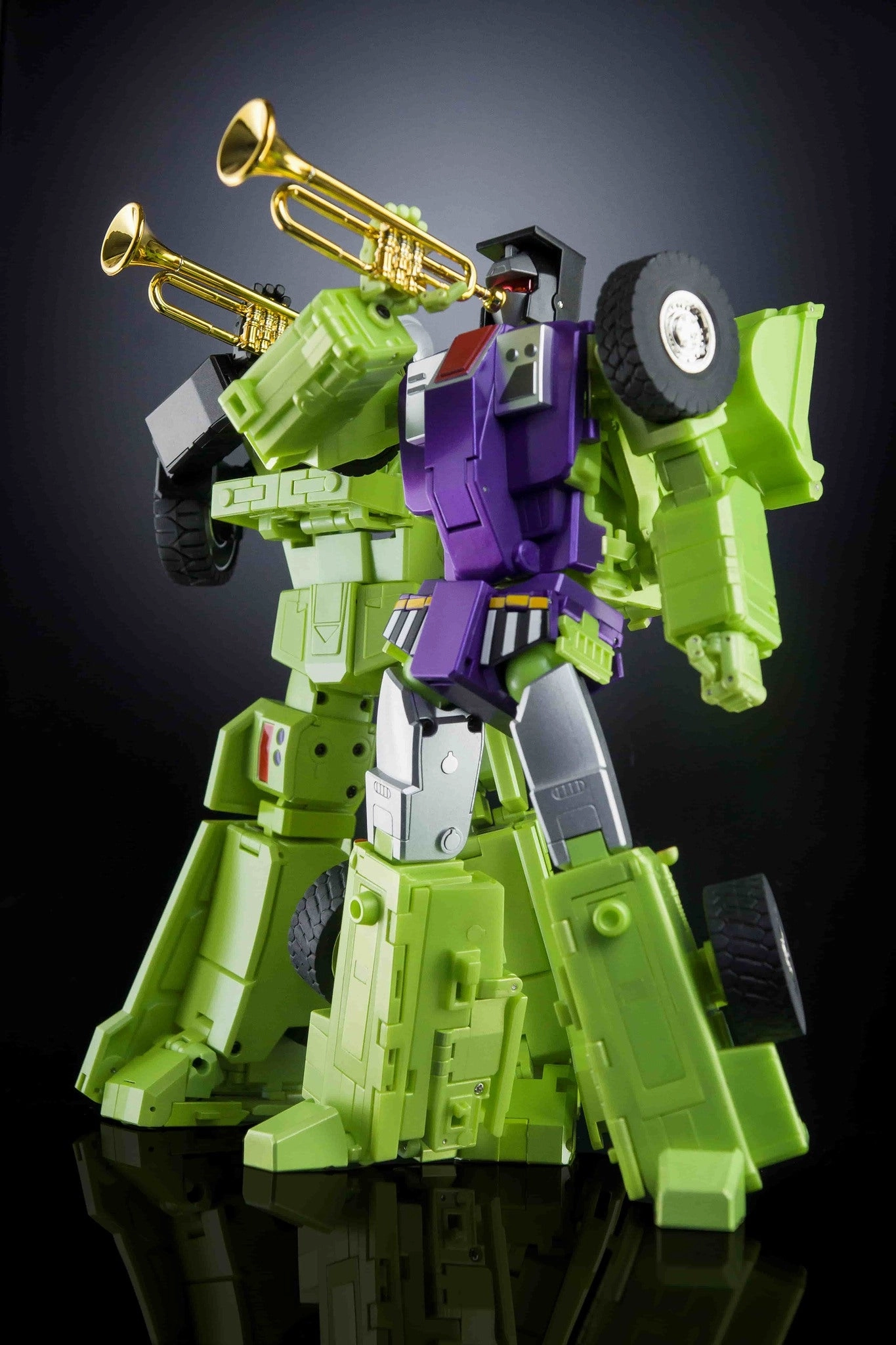 X-Transbots Master X - MX-41 Ground Bite